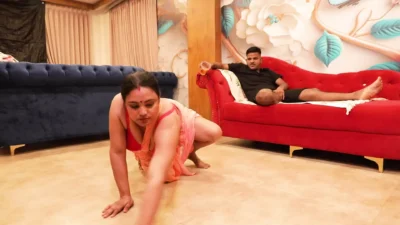 Malik ko maid se pyar buying, after that pura dhamal