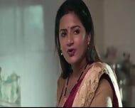 Dever ne akeli bhabhi dekh bhabhi ko pakad kar kiya sex