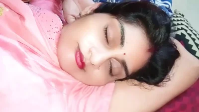 Newly married couples make sex relation in midnight, desi bhabhi sex video in hindi voice