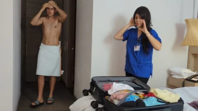 HOTEL HOUSEKEEPING! Latin girl with a big booty, seduced by the guest